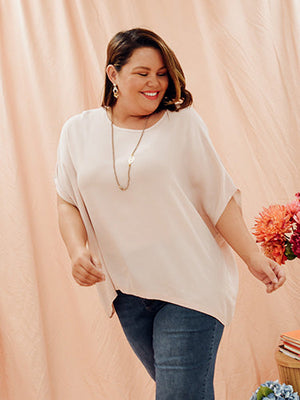 Plus Size Sleeved Tops