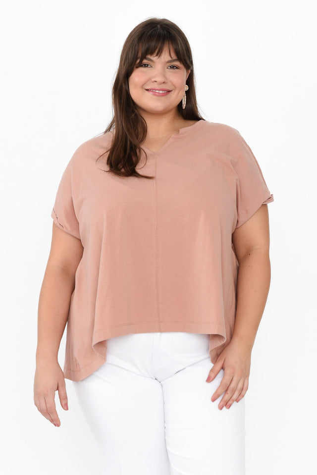 plus-size,curve-tops,plus-size-cotton-tops,alt text|model:Gabby