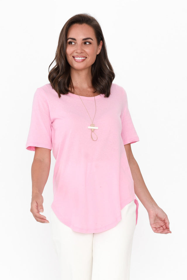 Ariana Light Pink Cotton Tee neckline_Round  alt text|model:MJ image 2