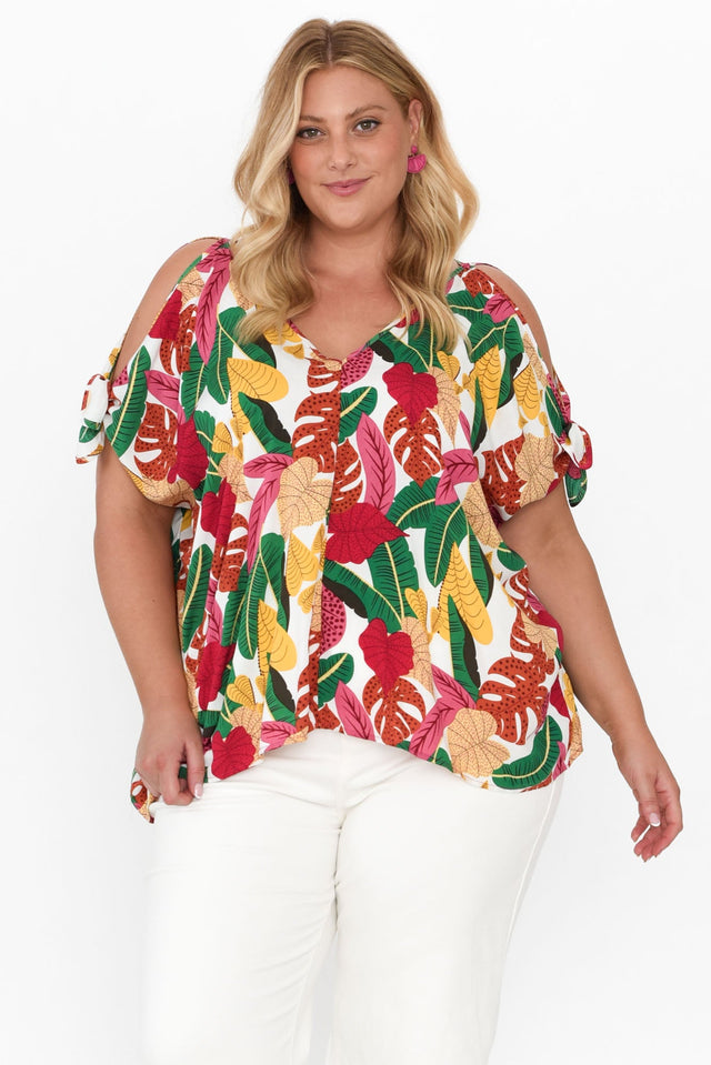 plus-size,curve-tops,plus-size-sleeved-tops alt text|model:Caitlin;wearing:XXL image 7