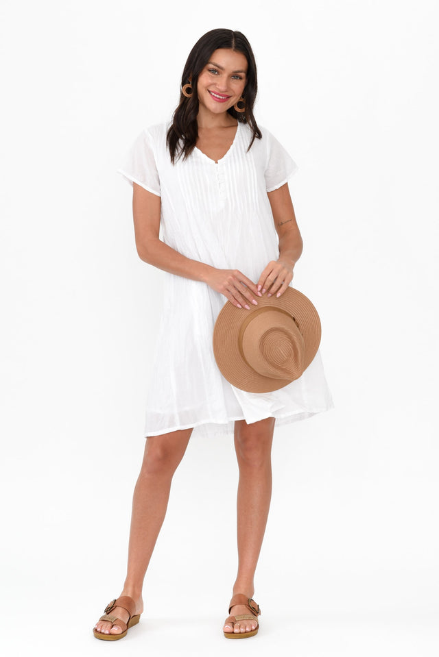 Bobbie White Crinkle Cotton Dress   alt text|model:MJ;wearing:US 4 image 1