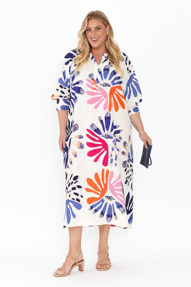 plus-size,curve-dresses,plus-size-linen-dresses,plus-size-evening-dresses,plus-size-wedding-guest-dresses,plus-size-cocktail-dresses,plus-size-formal-dresses,plus-size-mother-of-the-bride-dresses,plus-size-race-day-dresses,plus-size-summer-dresses,alt text|model:Caitlin