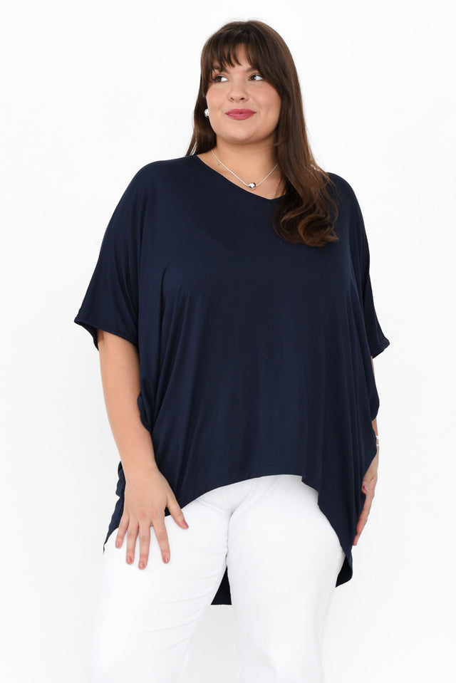 plus-size,curve-basics,curve-tops,plus-size-sleeved-tops,plus-size-tunics,plus-size-basic-tops,plus-size-work-edit,alt text|model:Gabby image 9