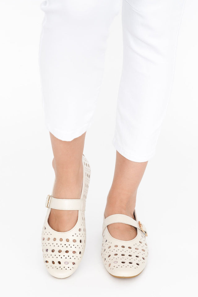 Fruity Cream Leather Ballet Flat