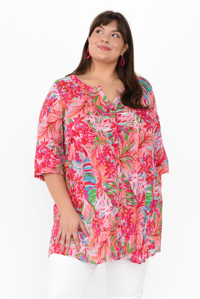 plus-size,curve-tops,plus-size-tunics,plus-size-cotton-tops,alt text|model:Gabby