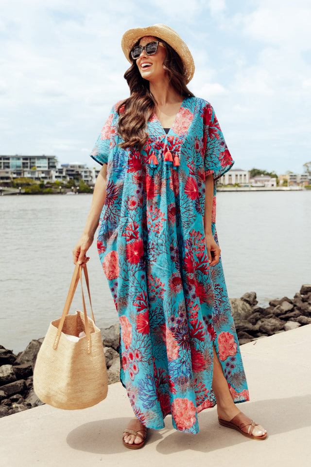 plus-size,curve-dresses,plus-size-maxi-dresses,plus-size-batwing-dresses,plus-size-cotton-dresses,curve-kaftans,plus-size-summer-dresses,alt text|model:Gabby