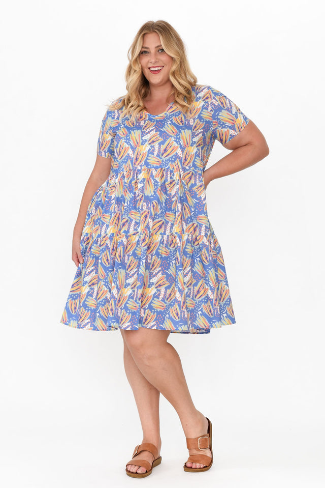 plus-size,curve-dresses,plus-size-sleeved-dresses,plus-size-above-knee-dresses,plus-size-cotton-dresses,plus-size-summer-dresses  alt text|model:Caitlin