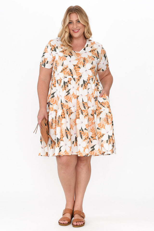 plus-size,curve-dresses,plus-size-sleeved-dresses,plus-size-above-knee-dresses,plus-size-cotton-dresses,plus-size-summer-dresses  alt text|model:Caitlin image 7