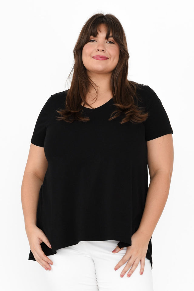 plus-size,curve-basics,curve-tops,plus-size-cotton-tops,plus-size-basic-tops,alt text|model:Gabby