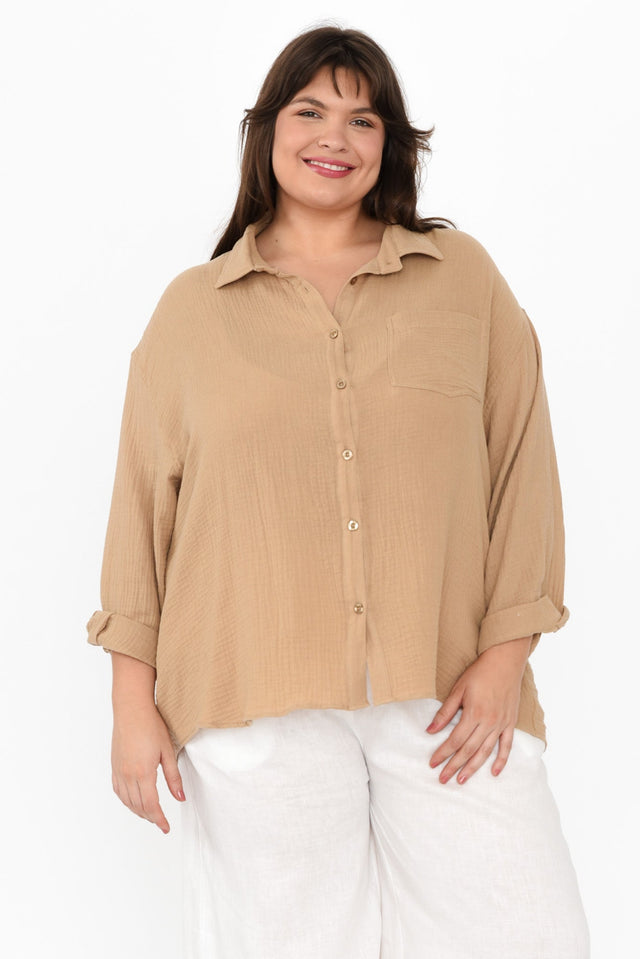 plus-size,curve-tops,plus-size-shirts,plus-size-cotton-tops,alt text|model:Gabby image 8