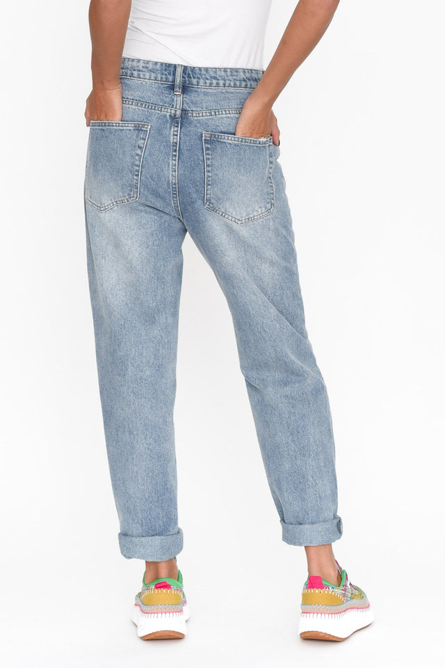 Nessie Blue Wash Distressed Straight Jeans