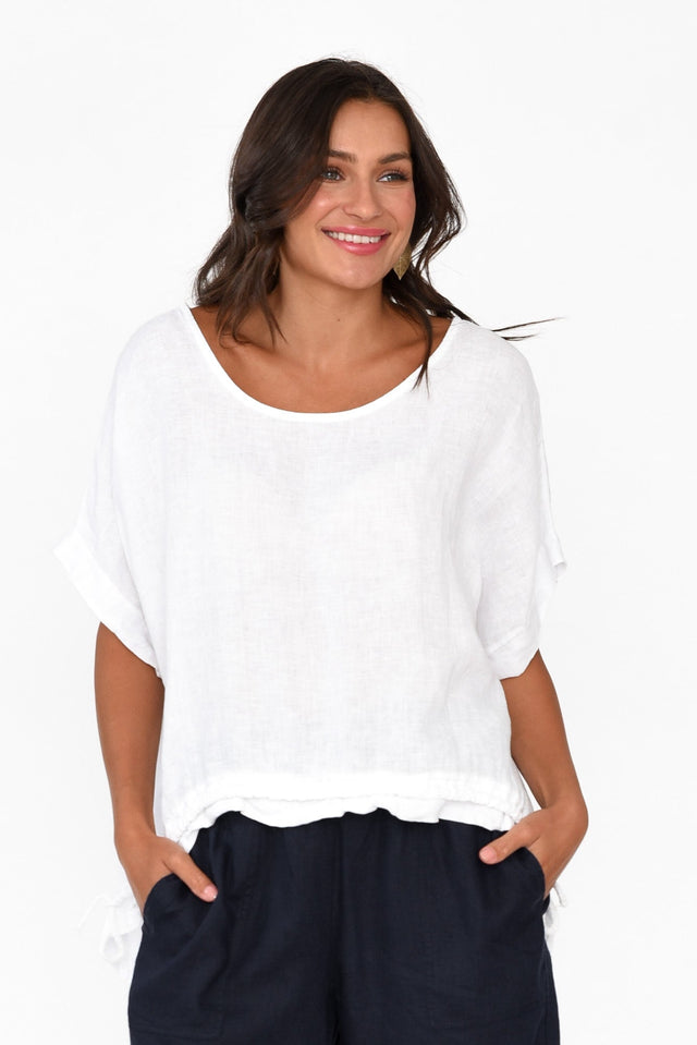 Prato White Drawstring Linen Top neckline_Round  alt text|model:Brontie;wearing:One Size