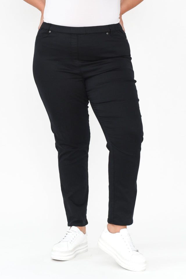plus-size,curve-basics,curve-bottoms,plus-size-pants,plus-size-basic-bottoms,plus-size-winter-clothing,plus-size-work-edit,alt text|model:Caitlin;wearing:US 16