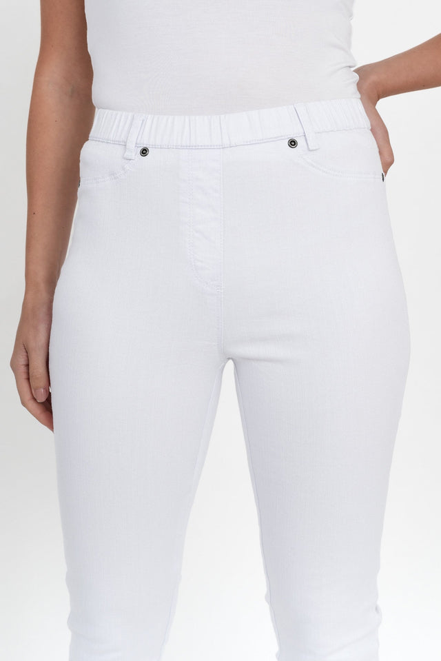 Reed White Stretch Cotton Capri Pants image 6