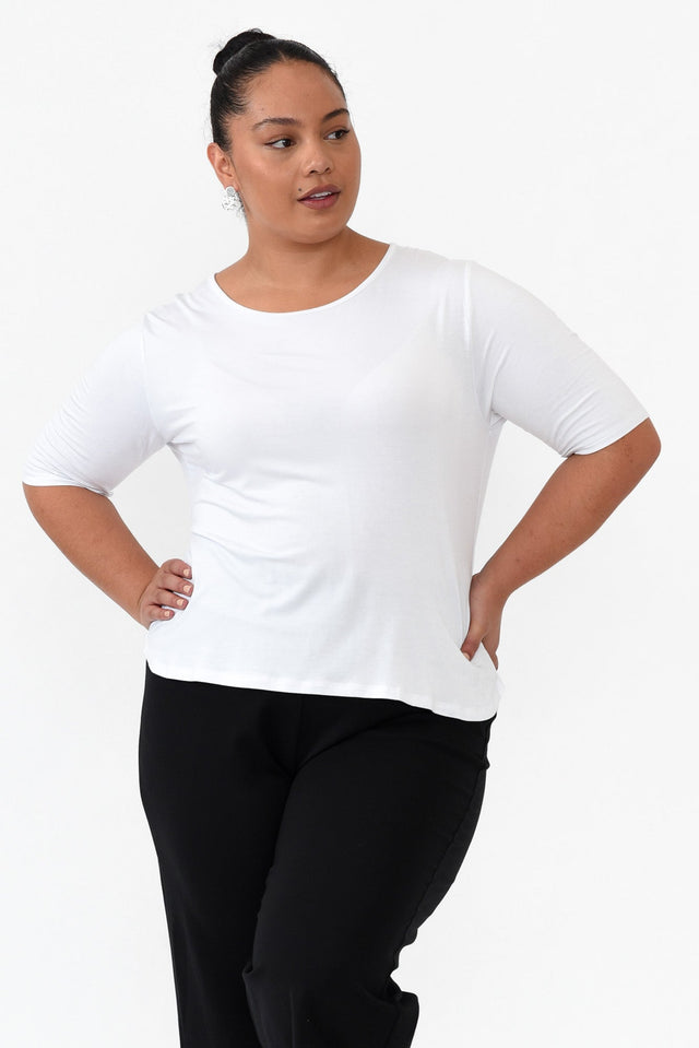 plus-size,curve-basics,curve-tops,plus-size-sleeved-tops,plus-size-basic-tops,facebook-new-for-you alt text|model: Maiana;wearing:XXL