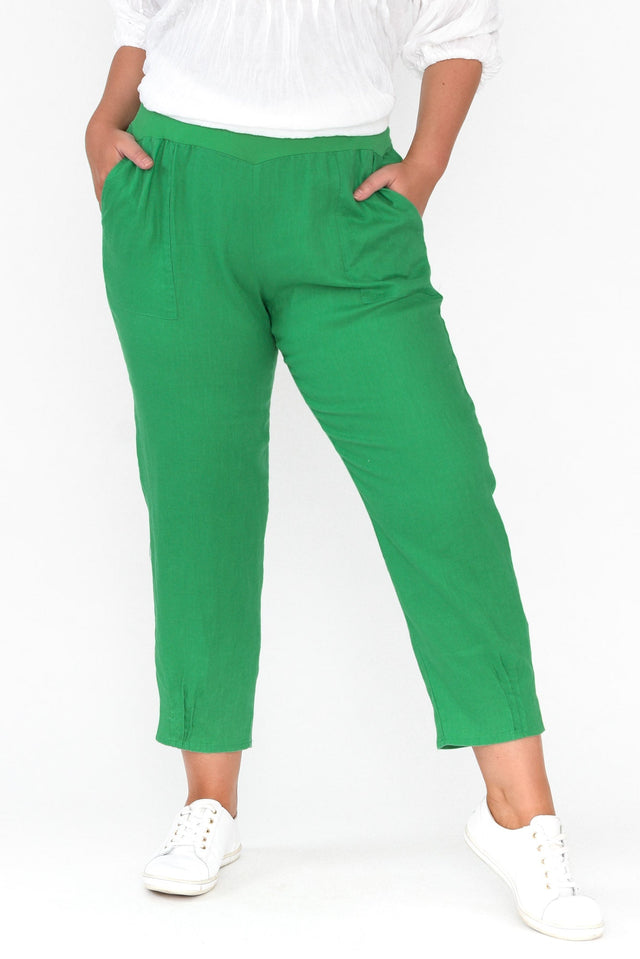plus-size,curve-bottoms,plus-size-pants alt text|model:Stacey;wearing:/US 12
