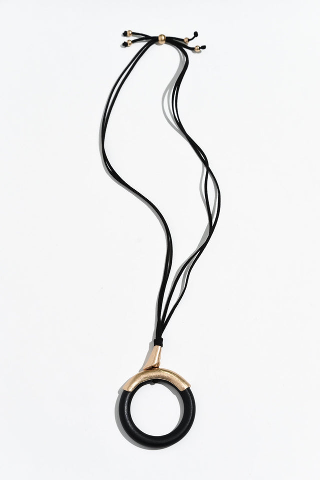 Tess Black Wood Pendant Necklace