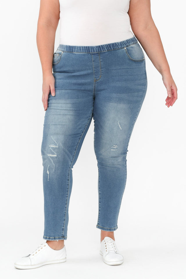 plus-size,curve-basics,curve-bottoms,plus-size-pants,plus-size-jeans,plus-size-basic-bottoms,plus-size-winter-clothing,alt text|model:Caitlin image 12